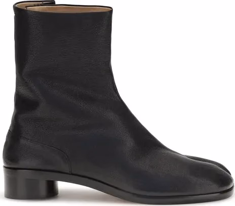 Maison Margiela Black Calf Leather Bos Taurus Ankle Boots