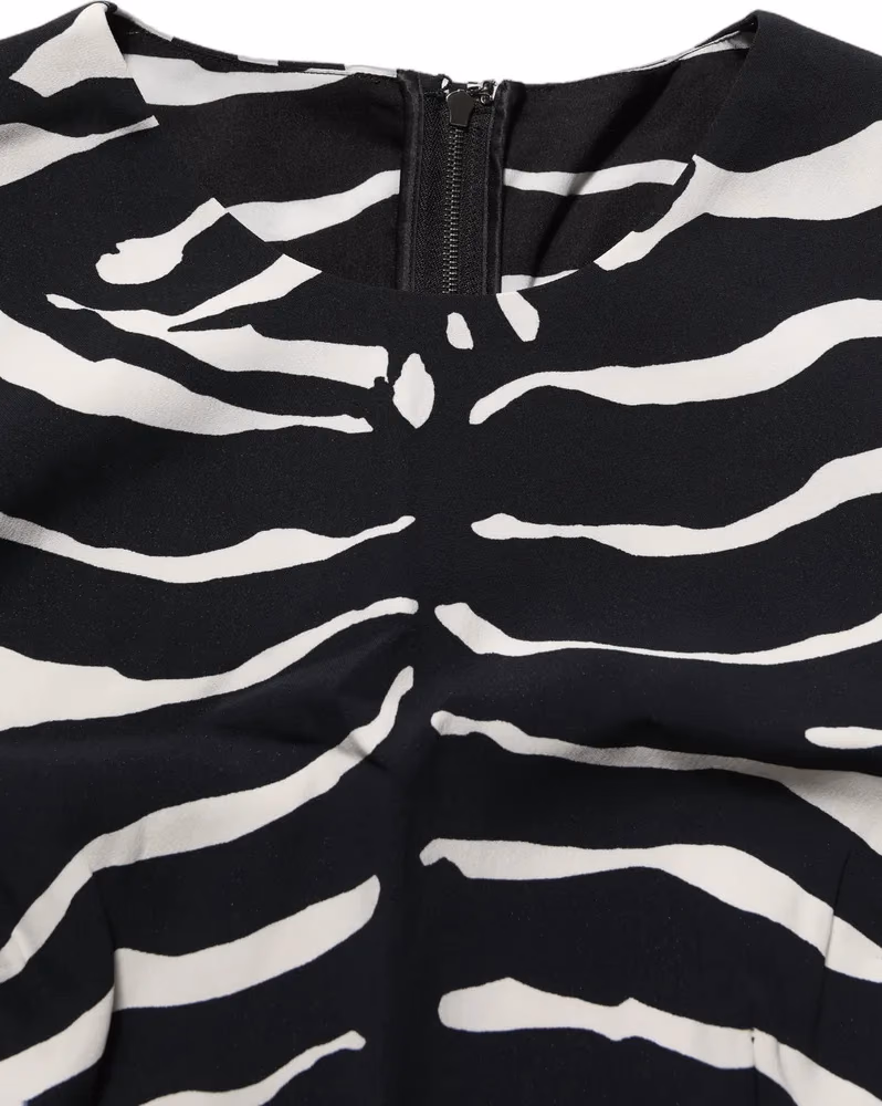 Dolce & Gabbana Black White Zebra Sleeveless Cropped Tank Top